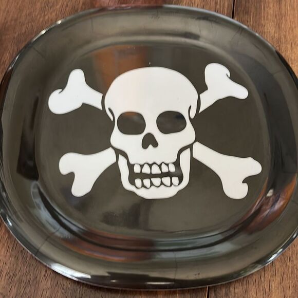 Halloween Party Items- Party Bowls, Plates, Napkins, Spoons, Knives, Forks, Cups - Picture 16 of 16